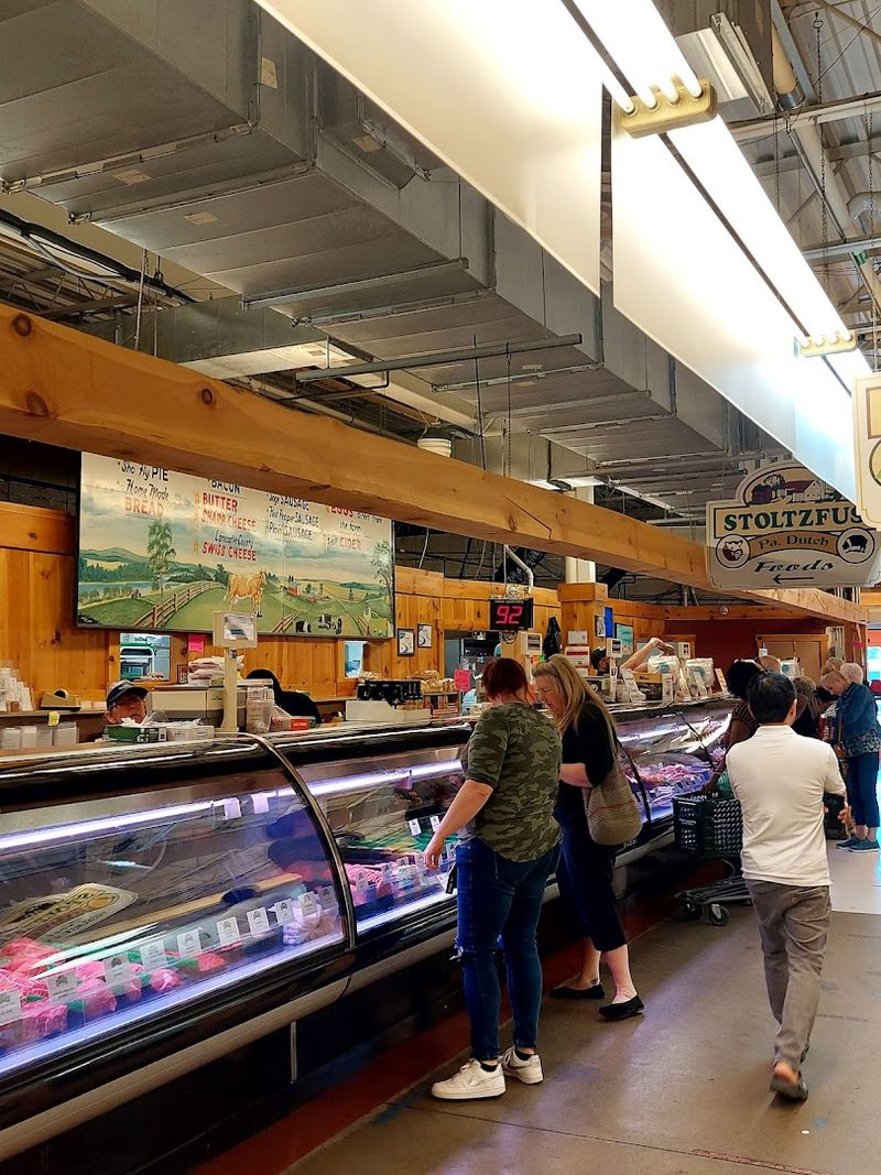 Fresh Food Finds Under One Roof