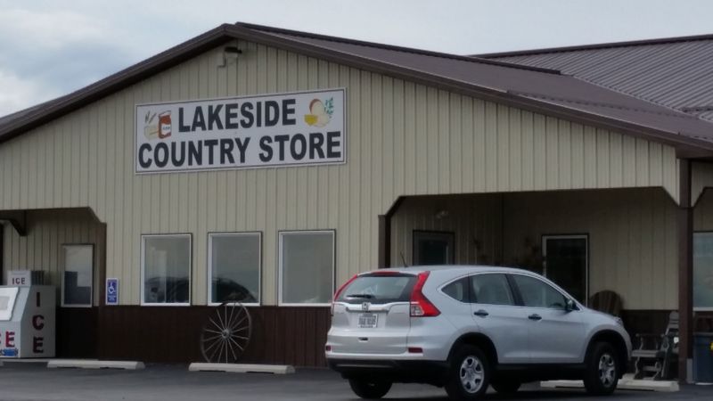 Why Lakeside Country Store Draws Shoppers From Nearby Counties