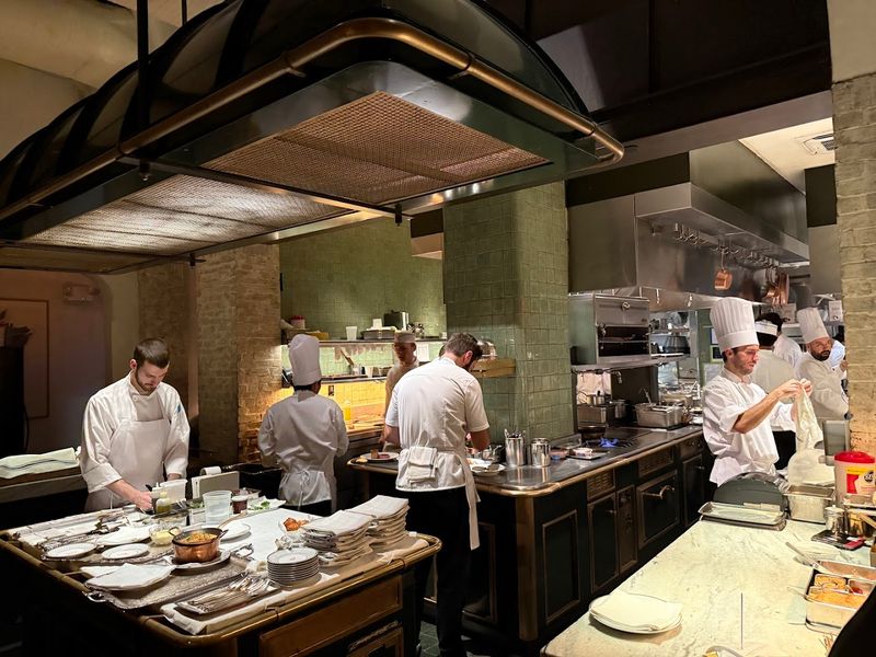 Open Kitchen Energy That Pulls You In