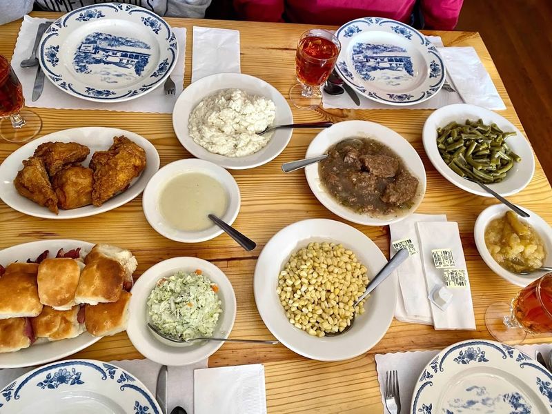 Family-Style Dining Done Right
