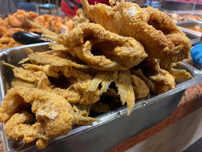 Fried Fish And Chicken That Keep People Coming Back