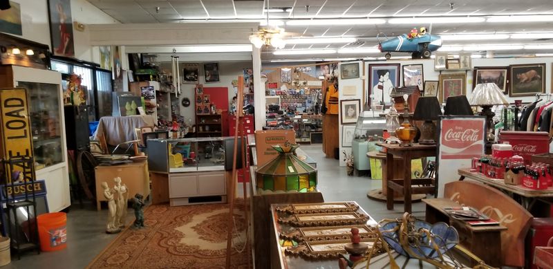 Welcome To Marketplace Antiques And Flea Market