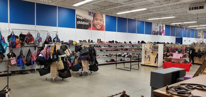 A Secondhand Store That Feels Massive