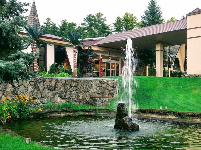 The Tiki Resort At 2 Canada Street Is The Real Deal