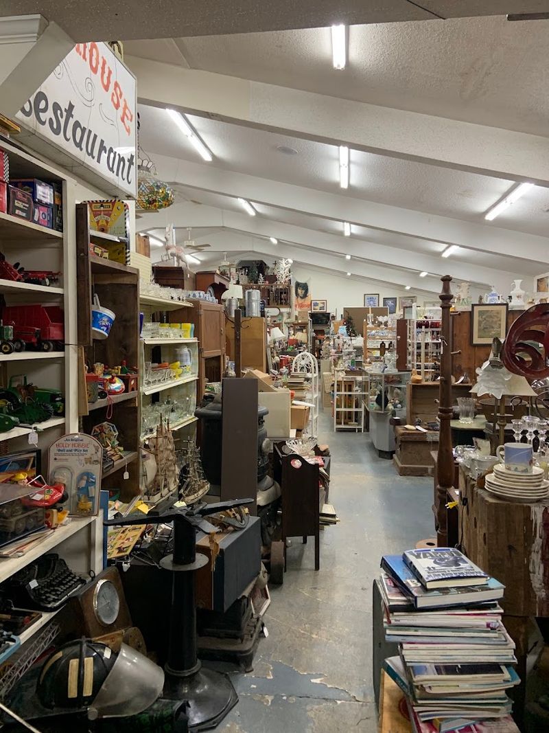 Eagle Bridge Antique Center: The Address Worth Saving