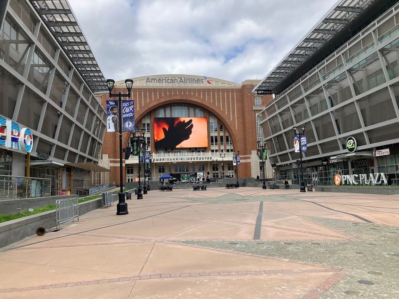 PNC Plaza At American Airlines Center