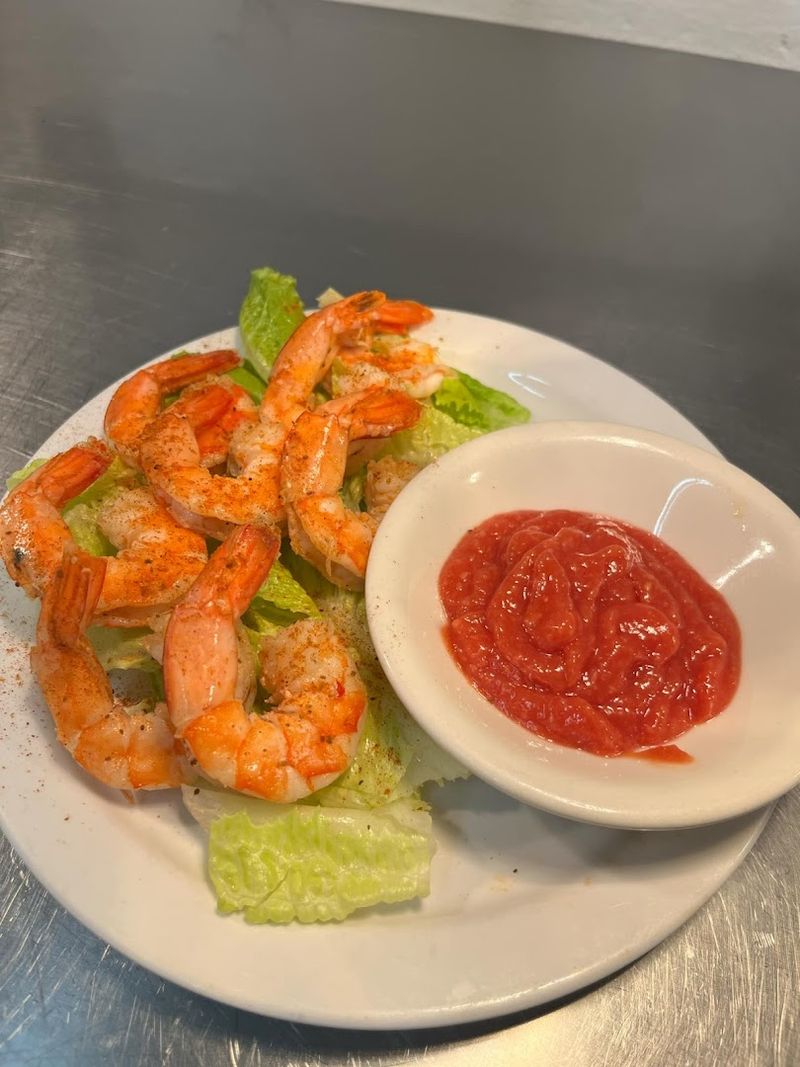 Jumbo Steamed Shrimp That Deserve A Spot On Your Plate