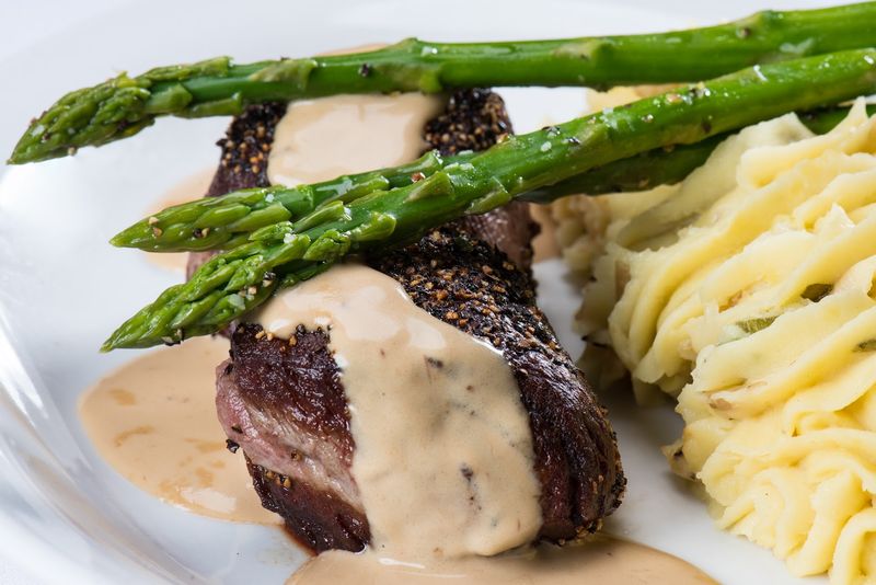 Popular Side Dishes To Complement Steaks