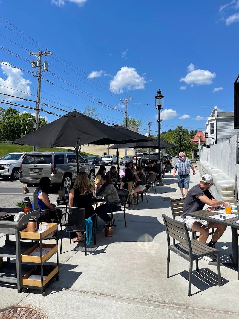 The Farmer's Daughter, 122 Main St, North Easton, MA 02356