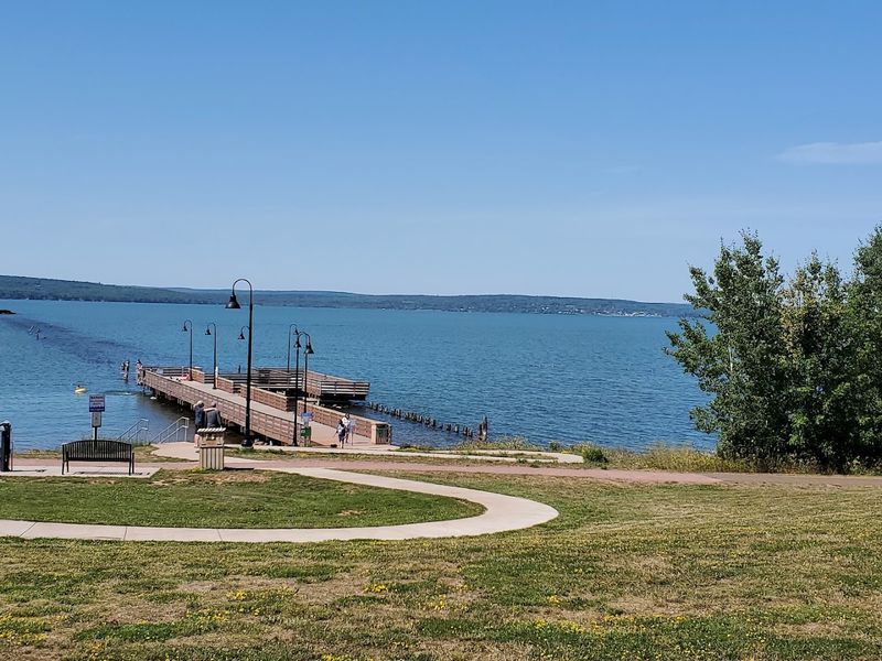 The Waterfront Trail Feels Made For Summer Walks
