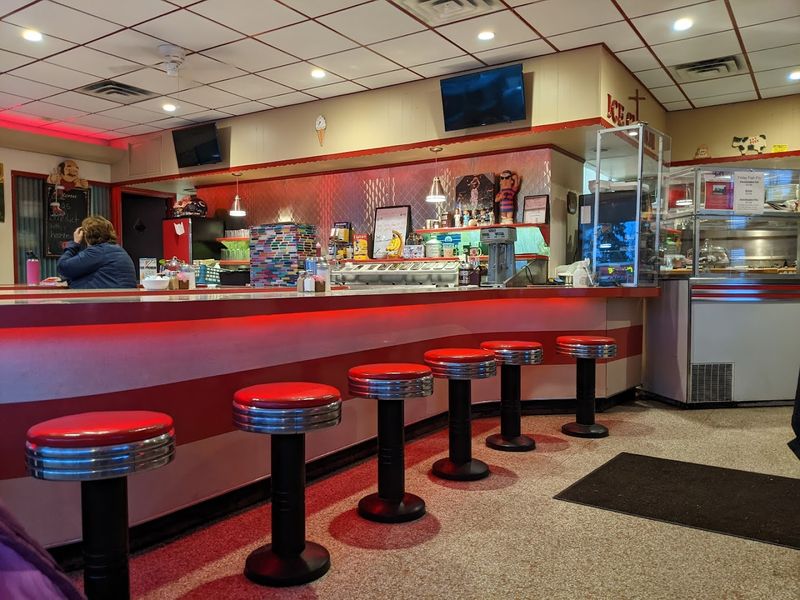 Ted's Ice Cream & Restaurant