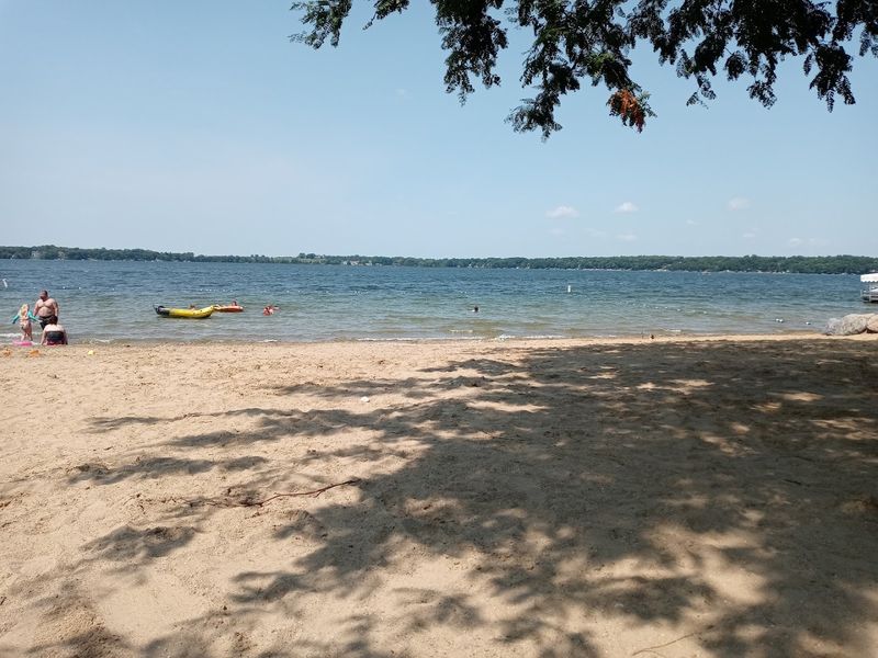 The Sandy Shore Makes It Easy To Settle In