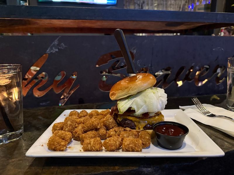 Lucky Beaver Bar & Burger