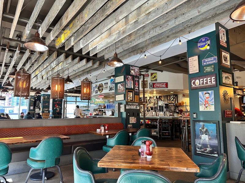 The Atmosphere Inside The New Space