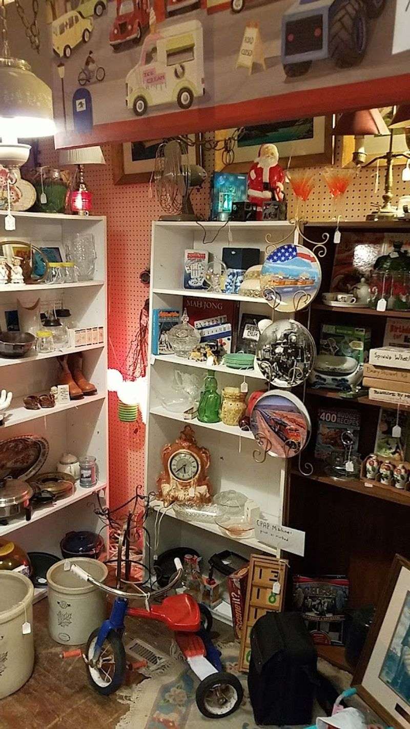 Identifying Authentic Antiques And Memorabilia