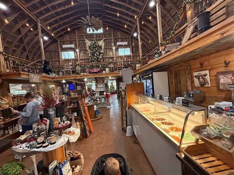 Chestnut Oaks Farm Store And Kitchen, Sparta