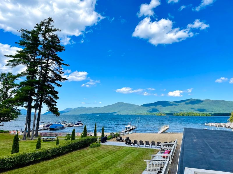 Waters Edge Lodge