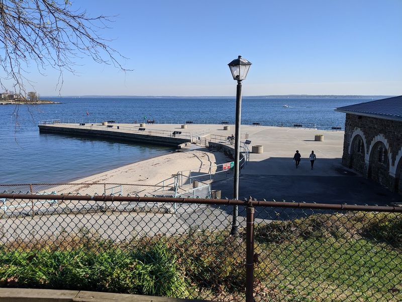 Hudson Park Beach
