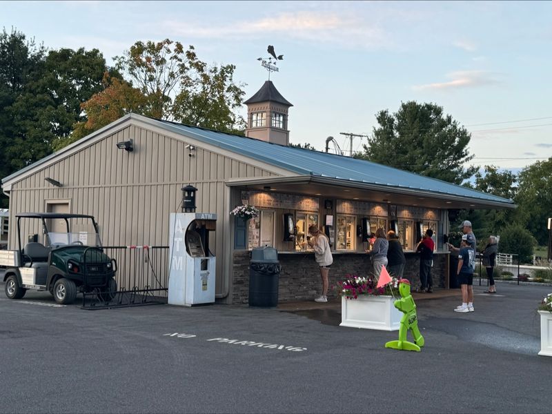 Uhlman's Ice Cream, Westborough