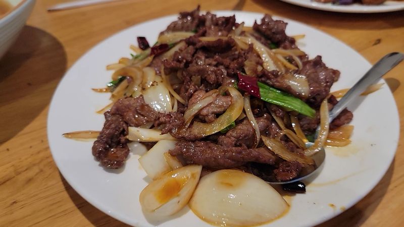 Hu's Cooking