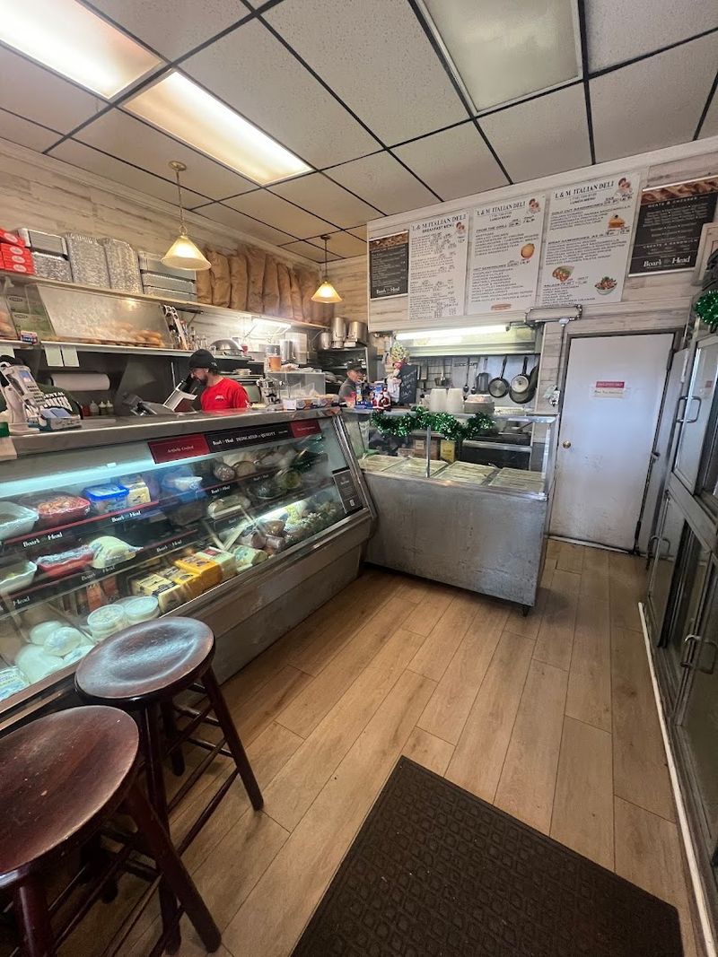 L & M Italian Deli And Catering