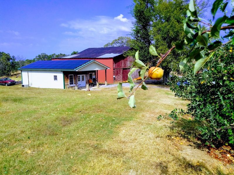 Buffalo Trail Orchard, Greeneville, TN
