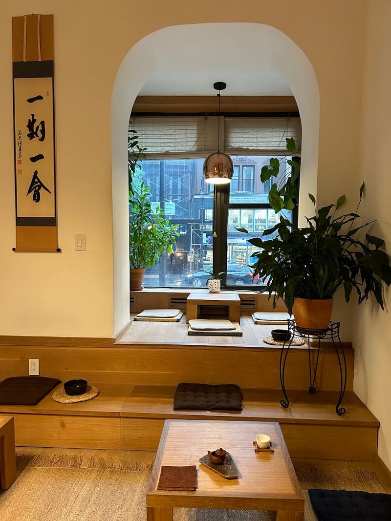 Floating Mountain Tea House