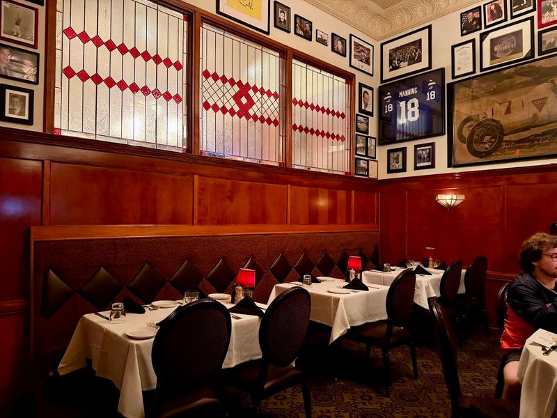 Dining Atmosphere And Seating Comfort