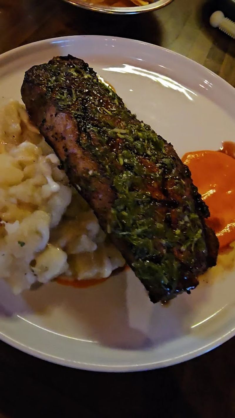 Churrasco Argentino Gives Steak Lovers A Big Reason To Visit