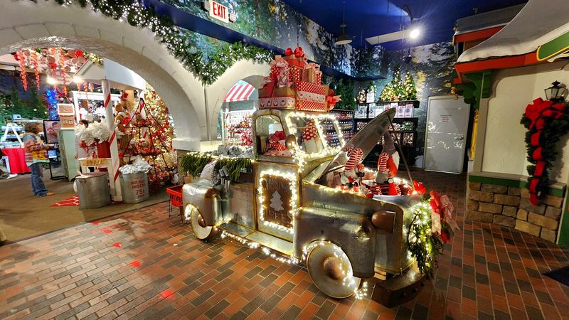 Meeting Santa Claus Is An Option Every Single Day