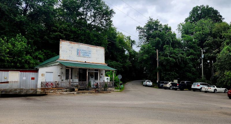 The Campbell Station Country Store Restaurant, Culleoka