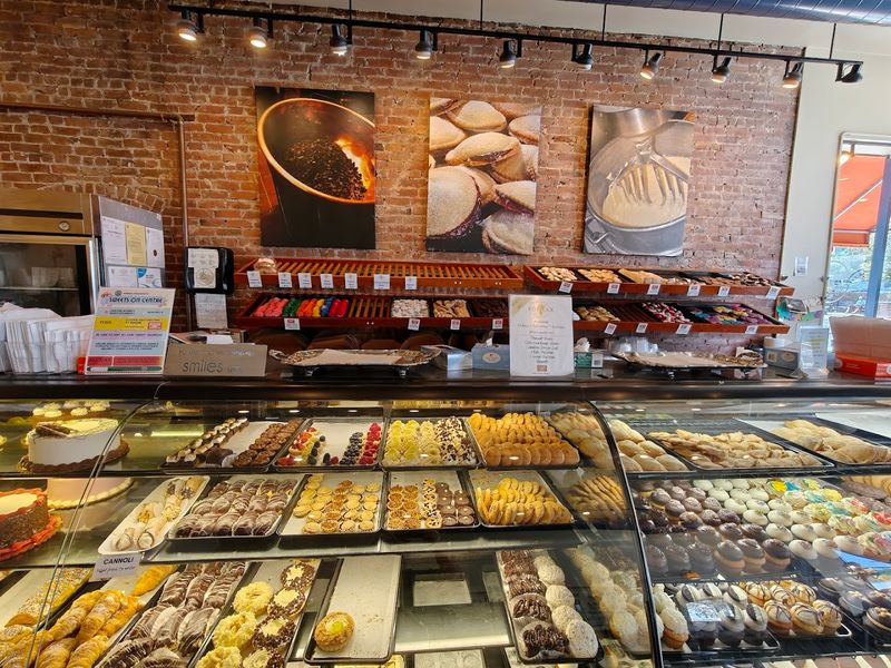 The Atmosphere That Makes The Visit Feel Even Sweeter