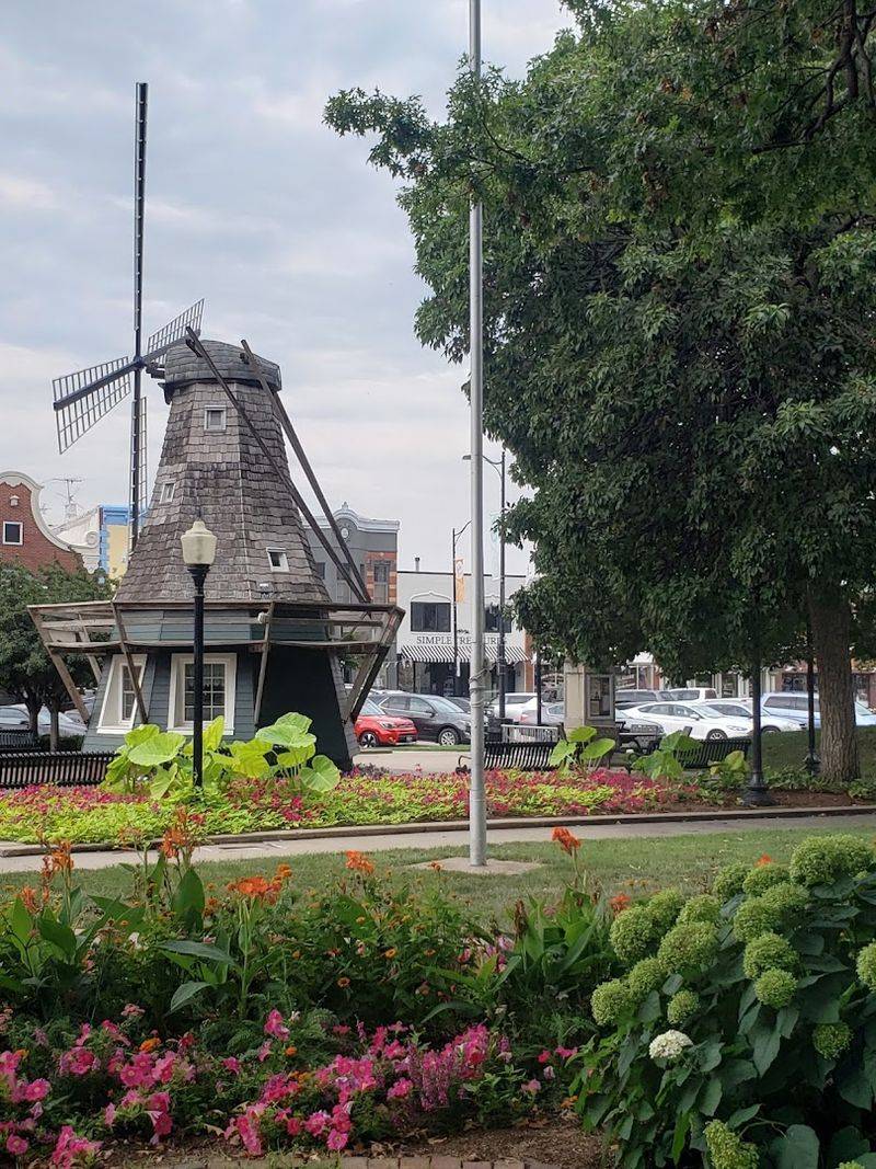 Pella