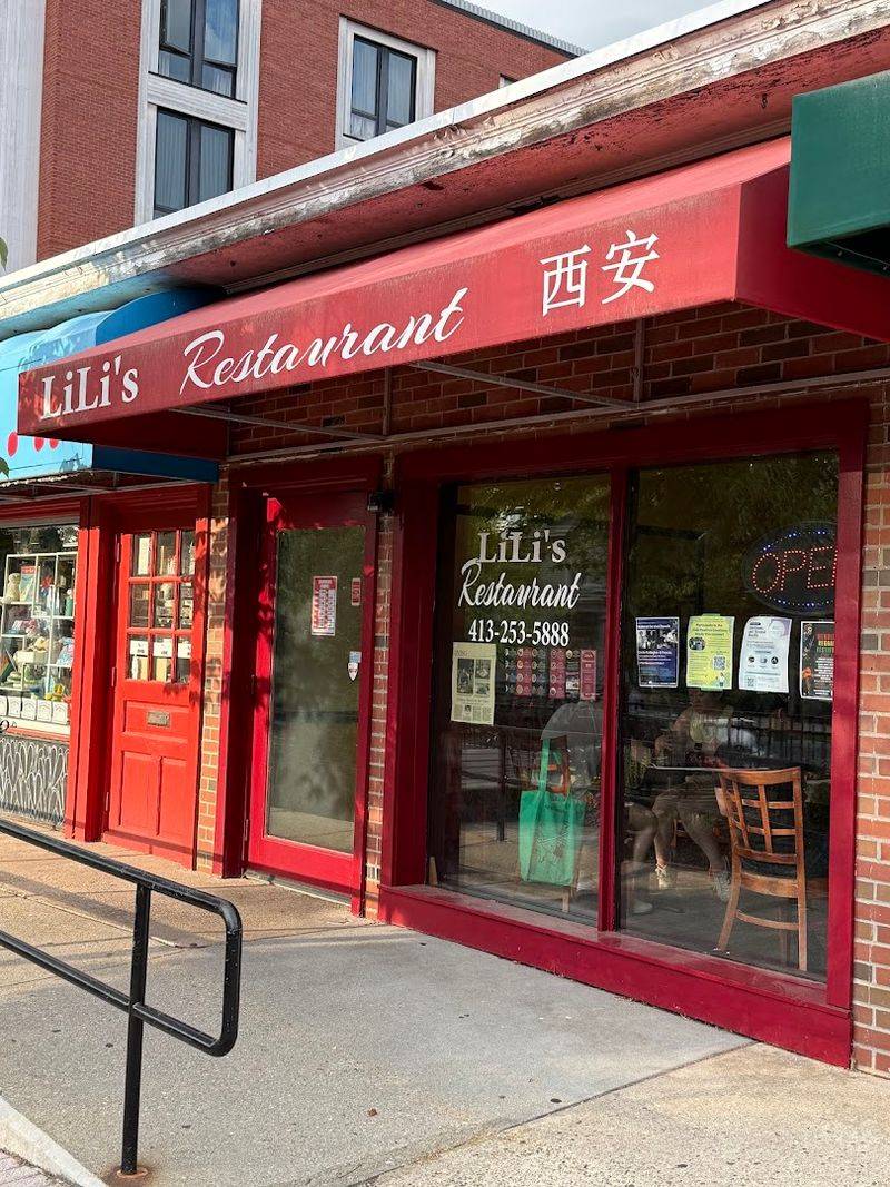 Lili's Restaurant, Amherst