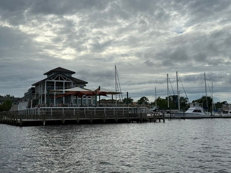 Persimmons Waterfront Restaurant