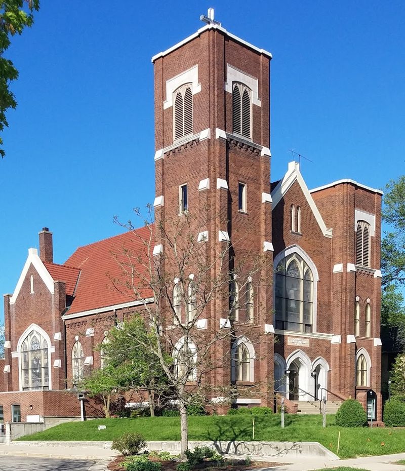 Oconomowoc