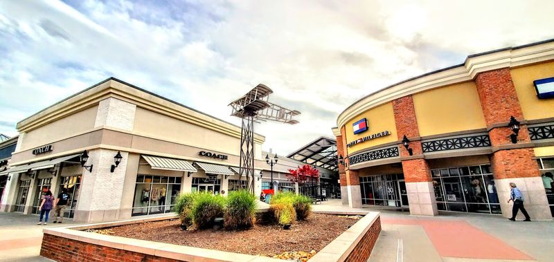 Convenient Location And Easy Access
