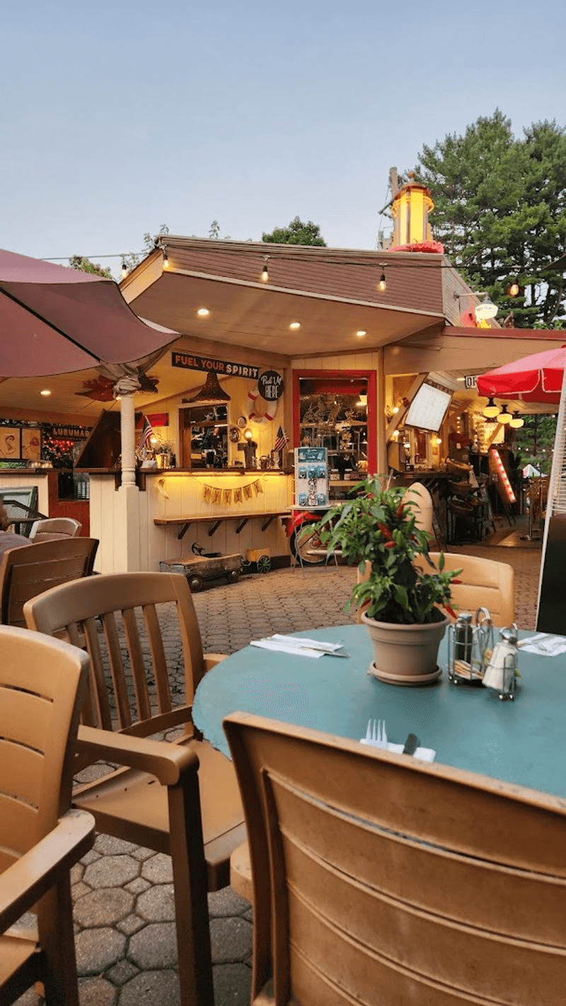 Car-Hop Food Delivery That Actually Works