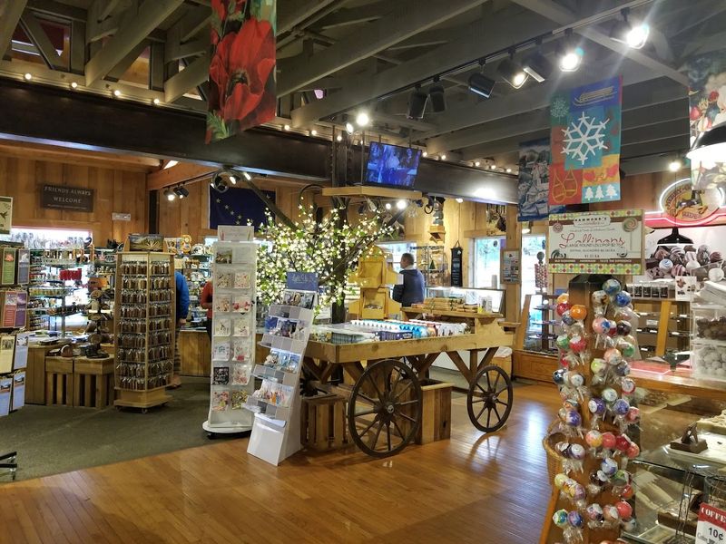 Souvenirs That Actually Feel Special