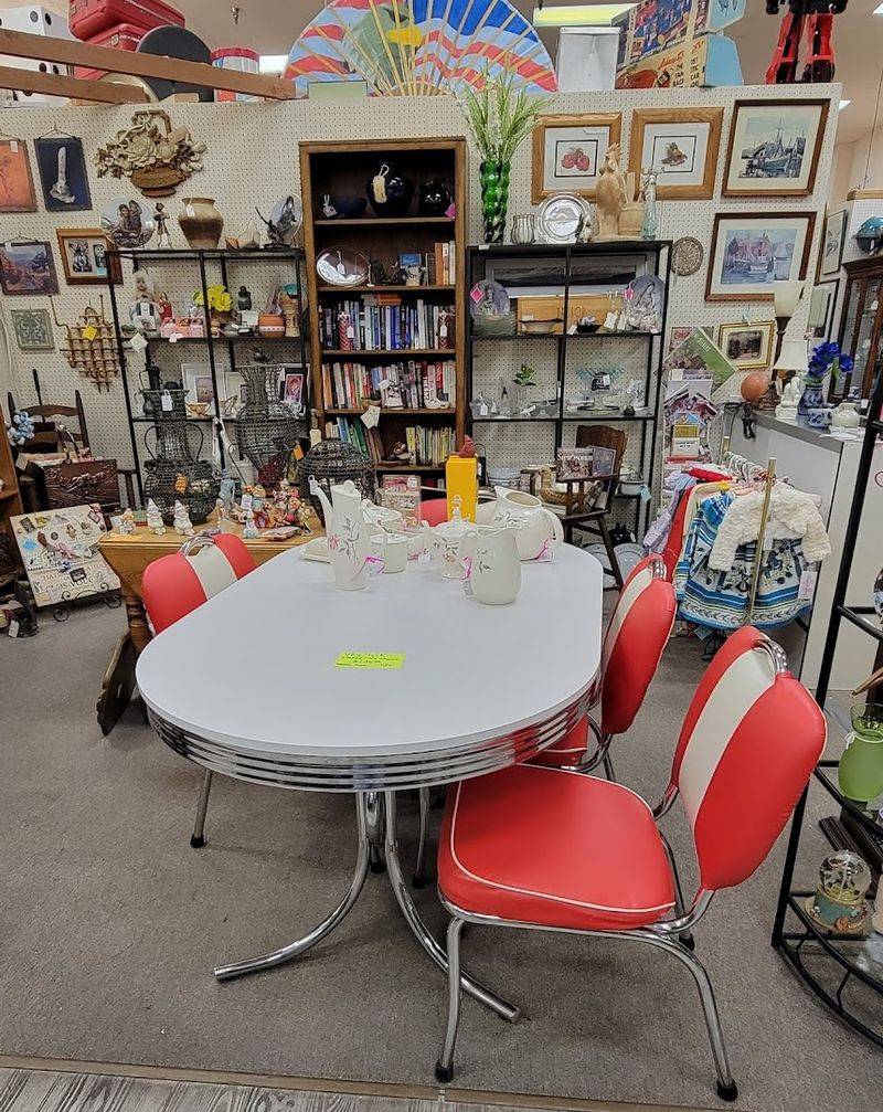 A Favourite Stop For Mid-Century Modern Fans