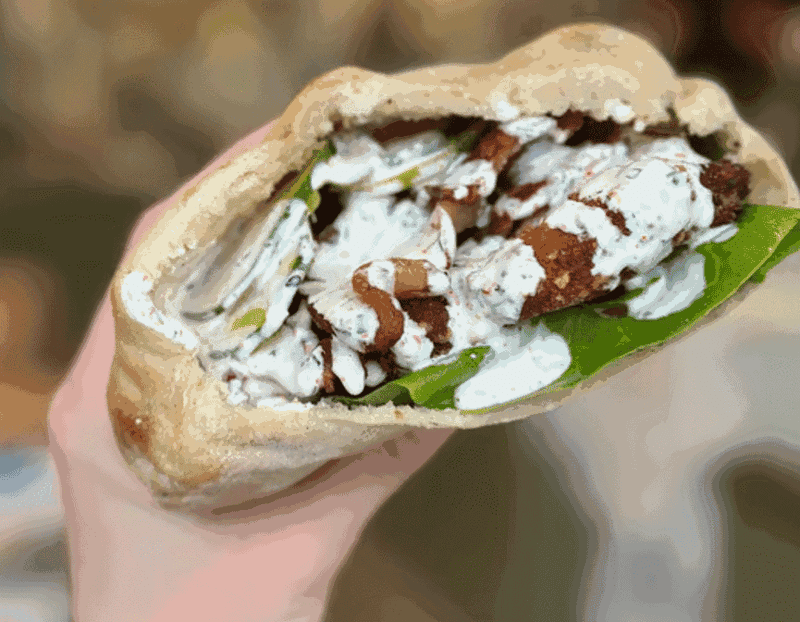 Breakfast And Lunch Worth Planning Around