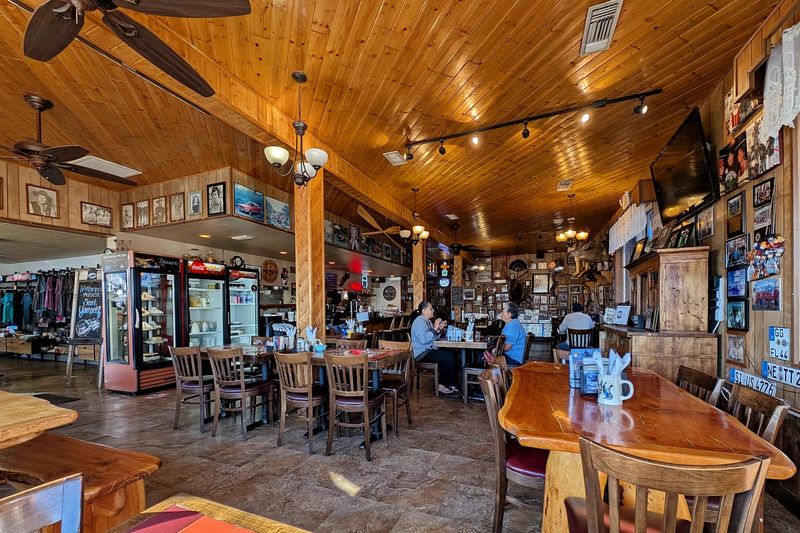 Westside Lilo's Cafe