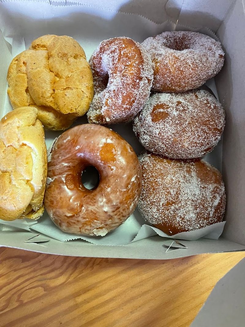 Cream Puffs Keep Returning