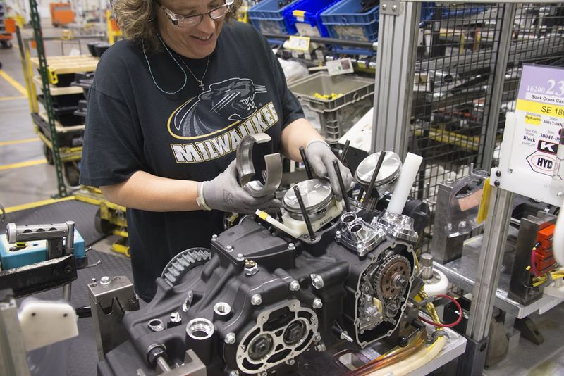 A Hands On Engine Activity Starts The Deeper Tour Experience