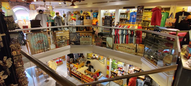 Accessibility, Facilities, And Practical Visitor Information