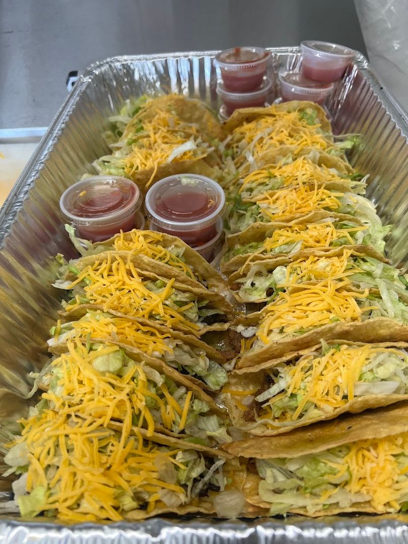Unique Ingredients That Define Green Chile Cheeseburgers