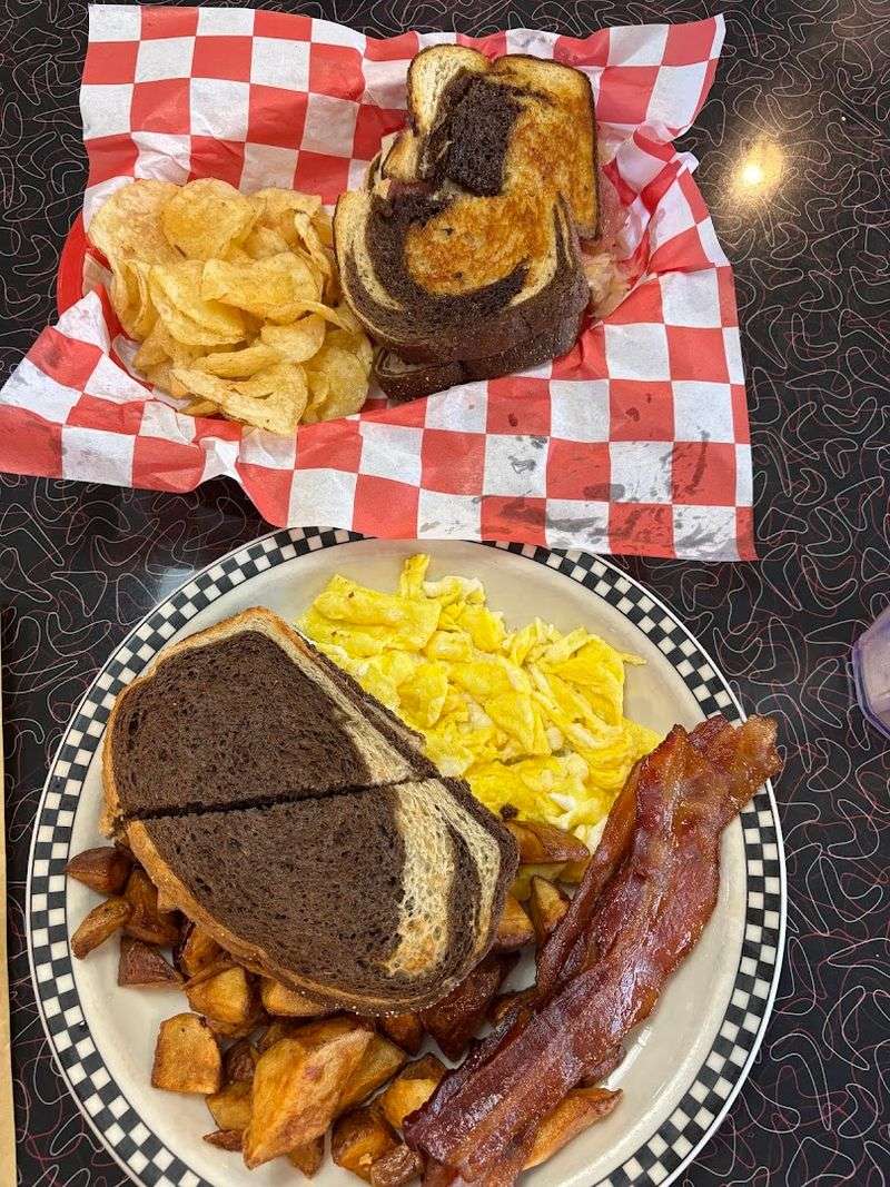 A Breakfast Menu That Keeps People Coming Back