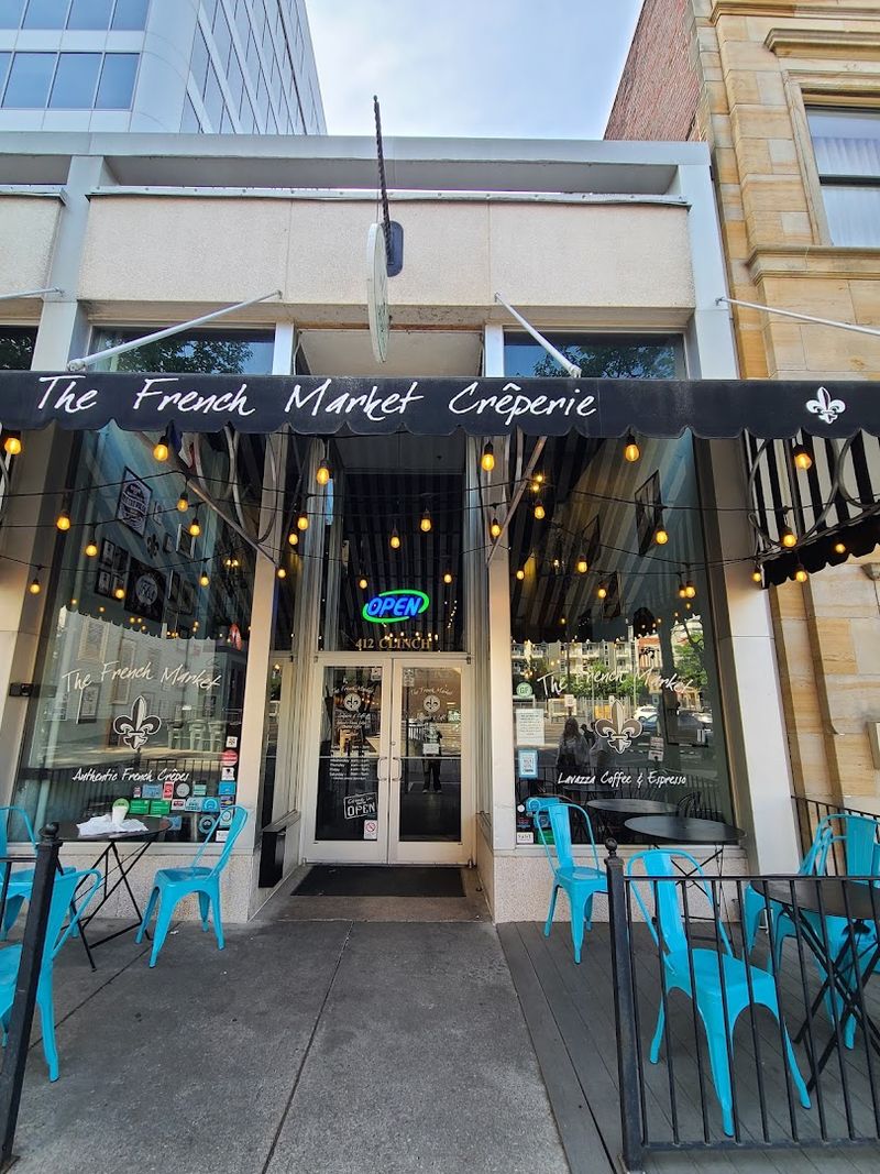 Crepe-Making Classes And Themed Evening Events