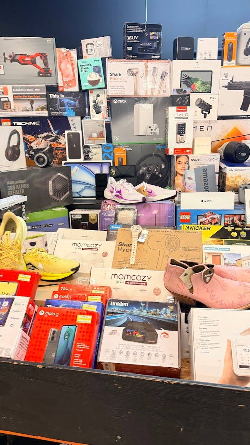 Advantages Of Shopping In Large Bin Stores