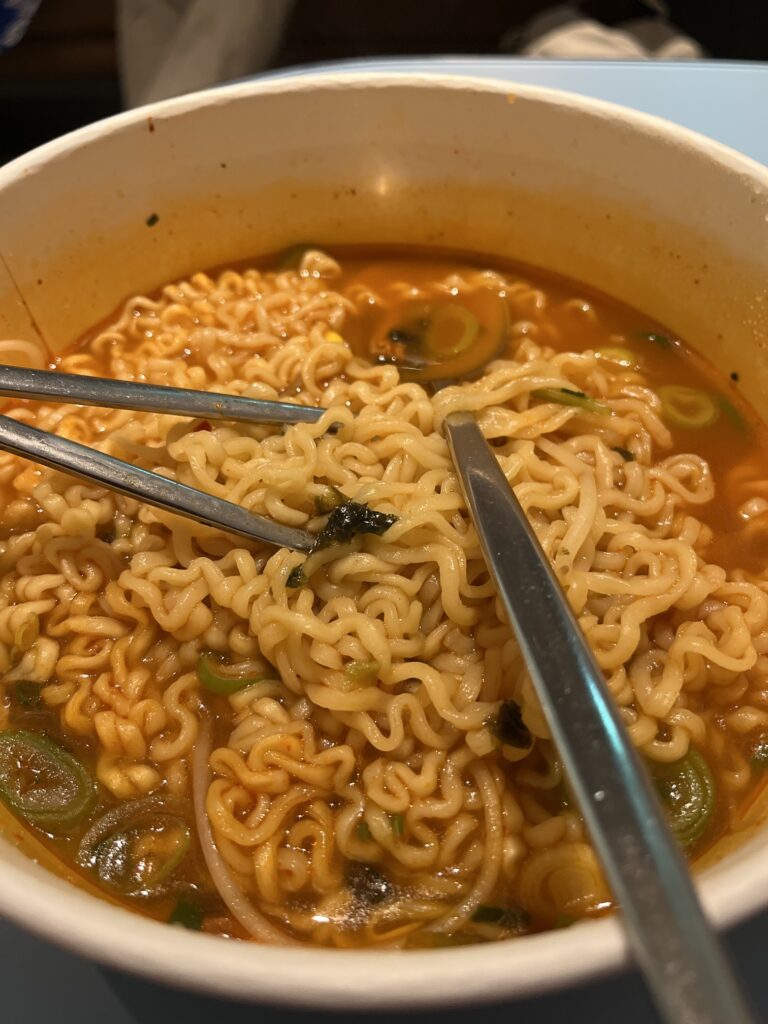 Delicious dish of ramen in the Korean Air Lounge at Seoul Airport (Andy Yemma photo)